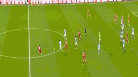 “张玉宁建功塞尔吉尼奥双响，国安强势领跑亚冠，3-0完胜大埔！”